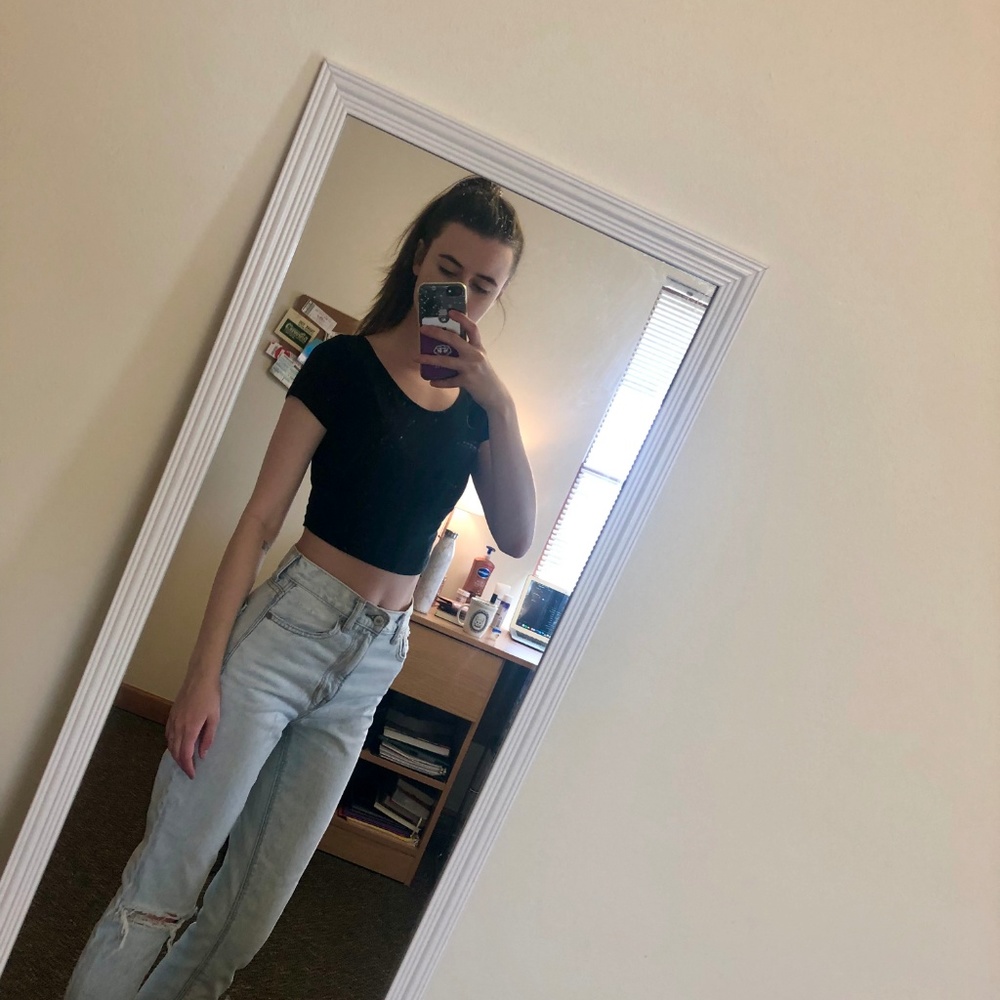 Brandy Melville Crop Top
